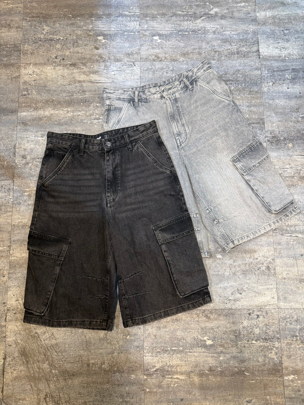شلوارک جین ۶ جیب بگ استایل Pull & Bear